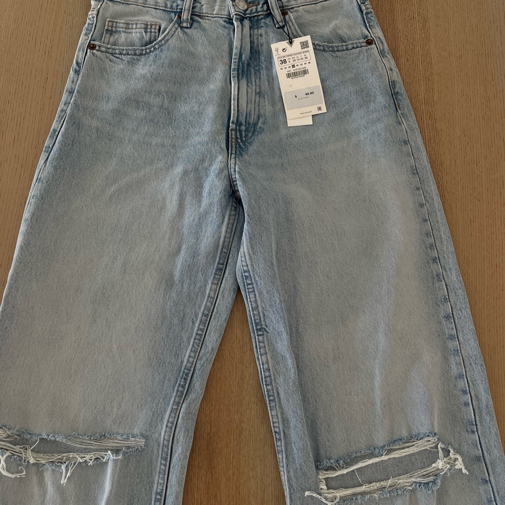 Light Blue Distressed Women's Jeans